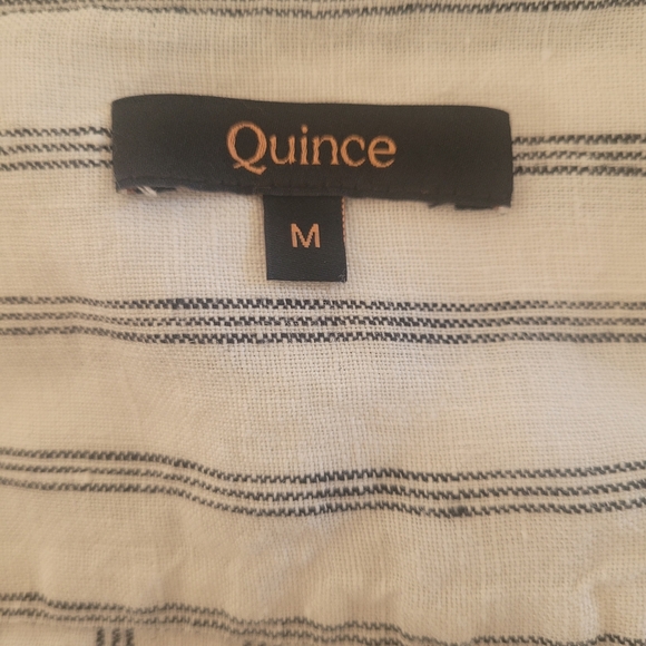 Quince 100% European Linen Long Sleeve Button-Down Shirt. Size Medium - Picture 10 of 10